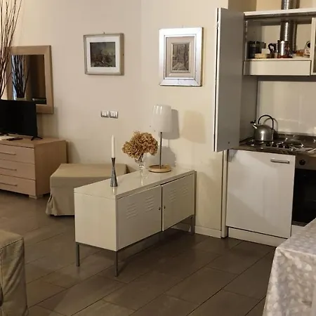 Agora Residenza Lägenhetshotell 3*